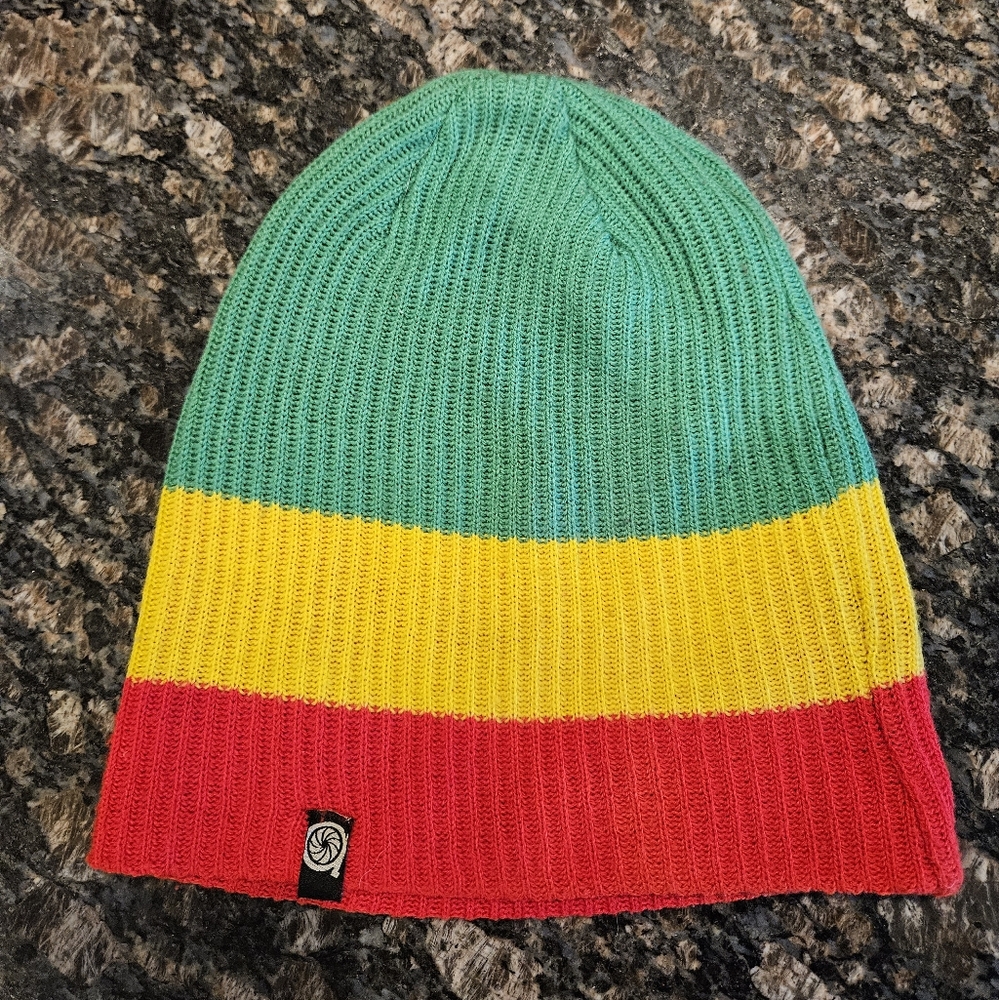Used Unisex Amnesia Rasta/Jamaican Color Winter Hat